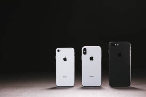 【徹底比較】「iPhone 8」VS「iPhone XS(10S)」｜デザインや大きさ(サイズ)の違いを比較表で紹介